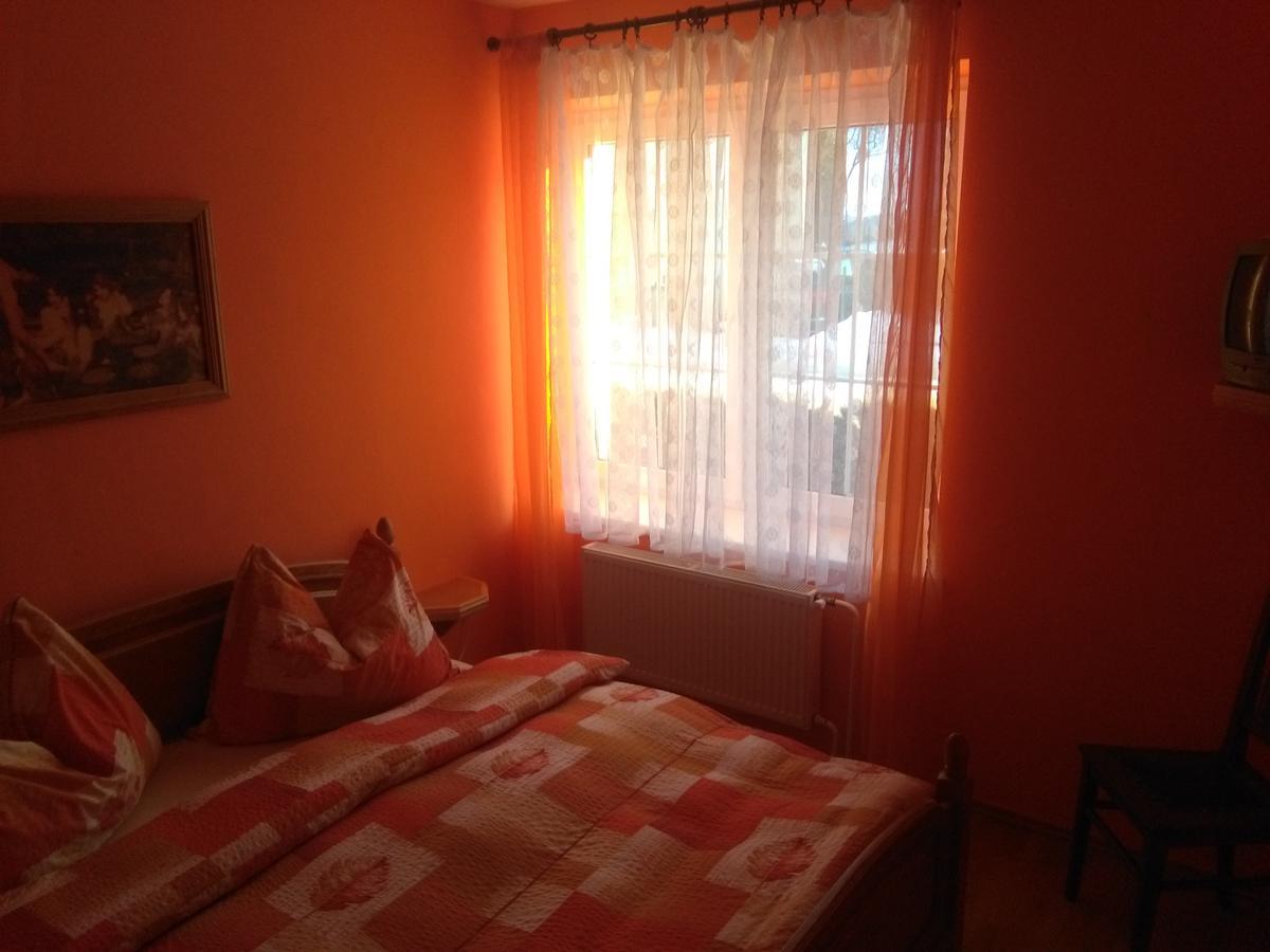 Vila Patricie Luhačovice Εξωτερικό φωτογραφία